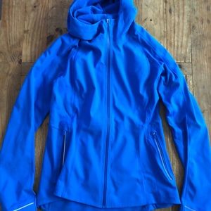 EUC Lululemon Cross Chill Jacket Periwinkle size 8